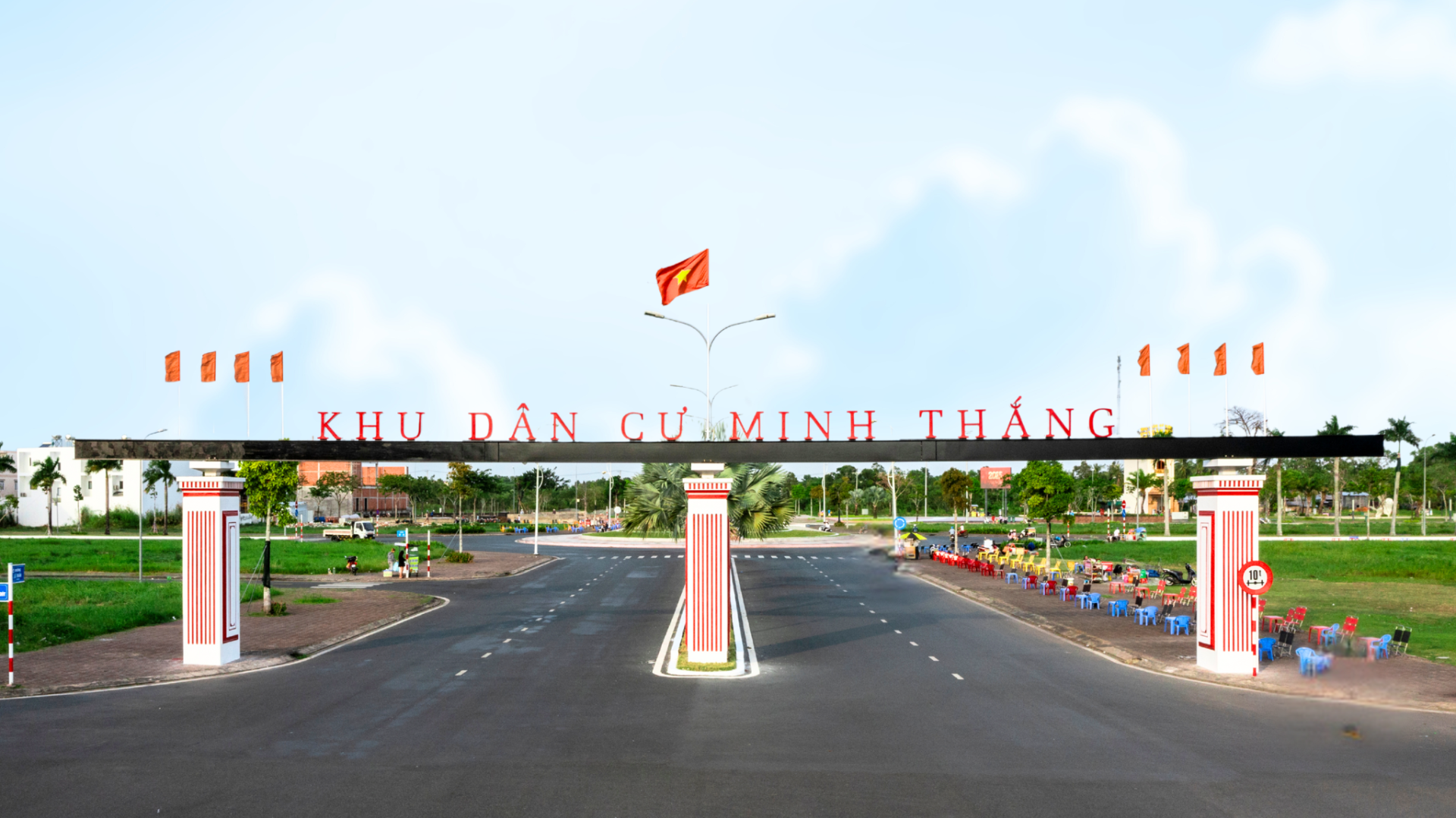 Cổng chào KDC Minh Thắng (phường An Xuyên, tỉnh Cà Mau)